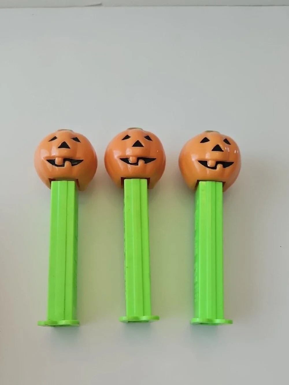 PEZ Halloween Pumpkin Candy Dispenser - Orange & Green
